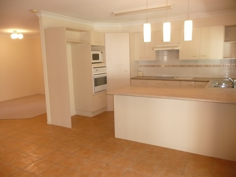 27 Alexander Avenue, Victoria Point QLD 4165