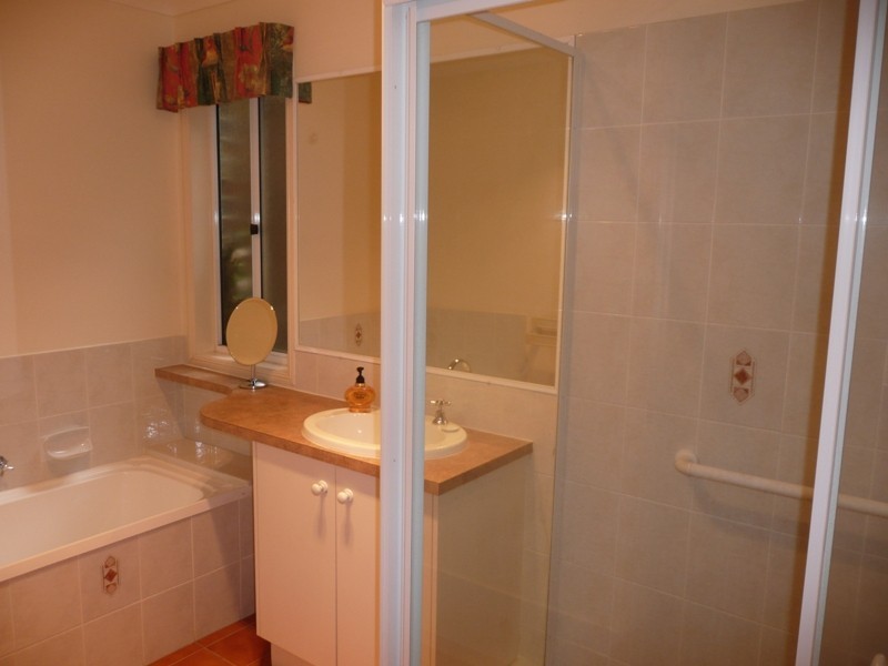 27 Alexander Avenue, Victoria Point QLD 4165