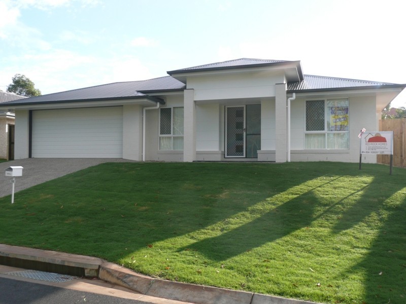 16 Park Edge Place, Redland Bay QLD 4165