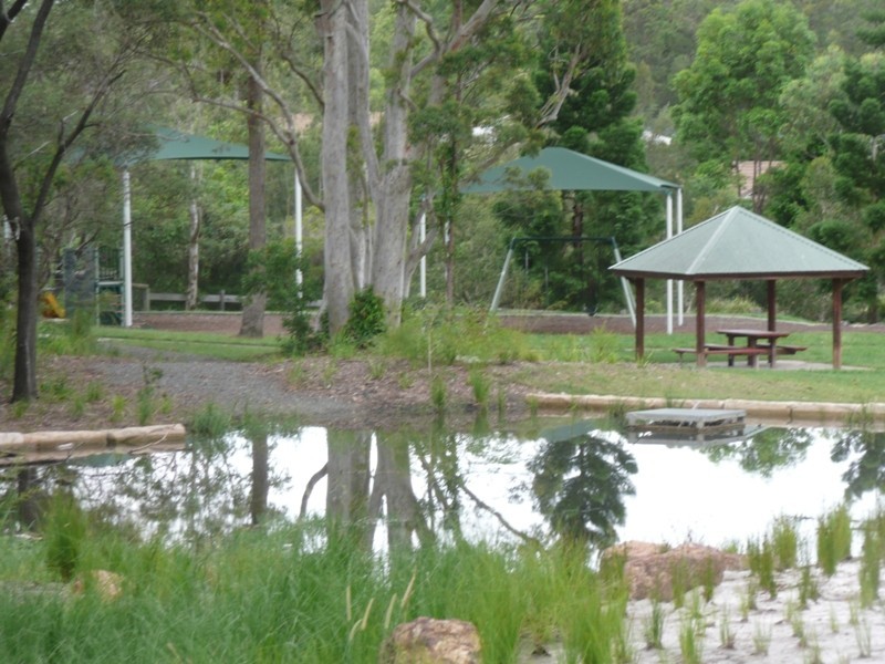 16 Park Edge Place, Redland Bay QLD 4165