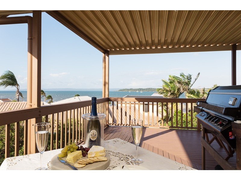 8 Finuge Court, Victoria Point QLD 4165