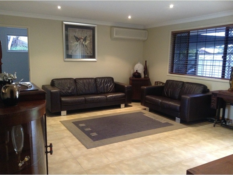 4 Brosnan Drive, Capalaba QLD 4157