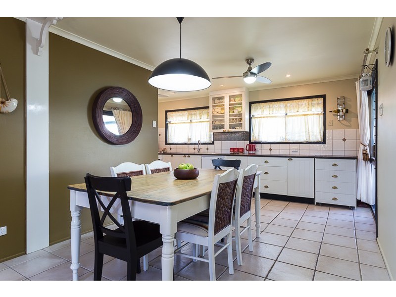 16 High View Drive, Cleveland QLD 4163