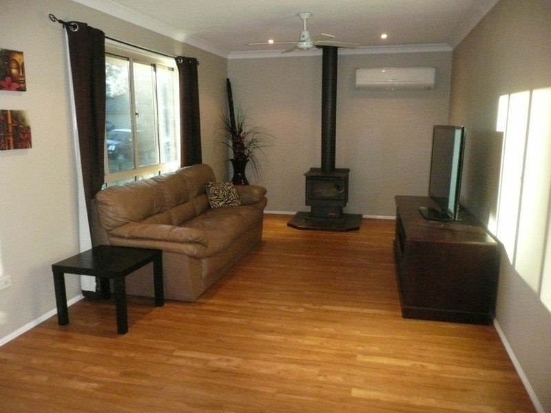 15 Babamande Street, Redland Bay QLD 4165