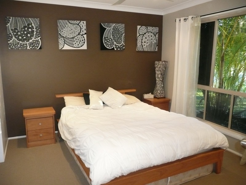 15 Babamande Street, Redland Bay QLD 4165