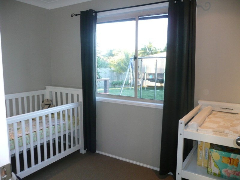 15 Babamande Street, Redland Bay QLD 4165