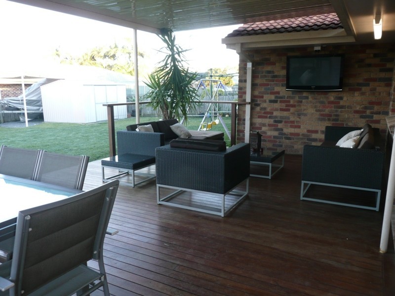 15 Babamande Street, Redland Bay QLD 4165