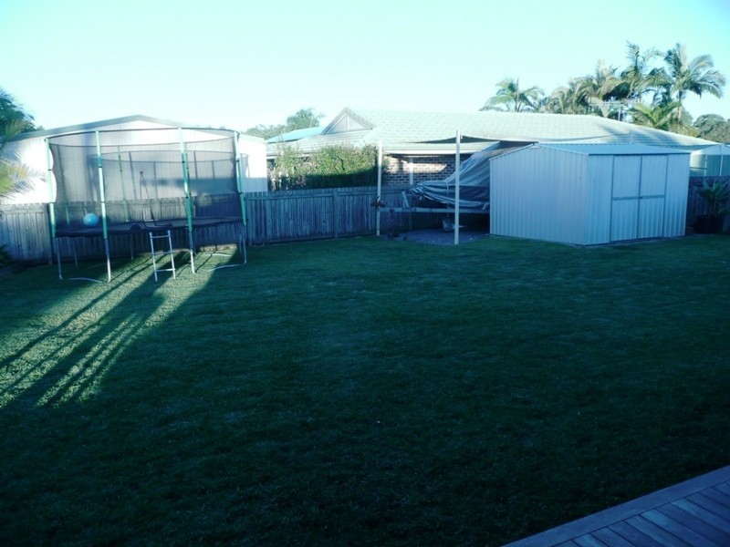 15 Babamande Street, Redland Bay QLD 4165