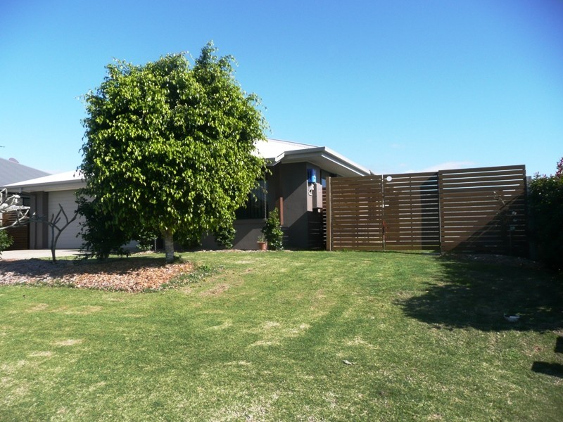 25 Parklane Road, Victoria Point QLD 4165