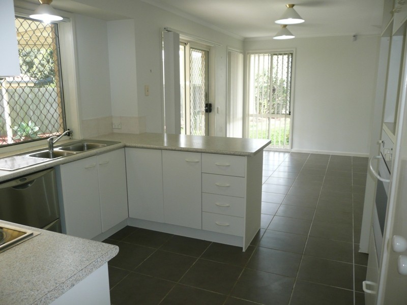 12 Greenwich Court, Alexandra Hills QLD 4161