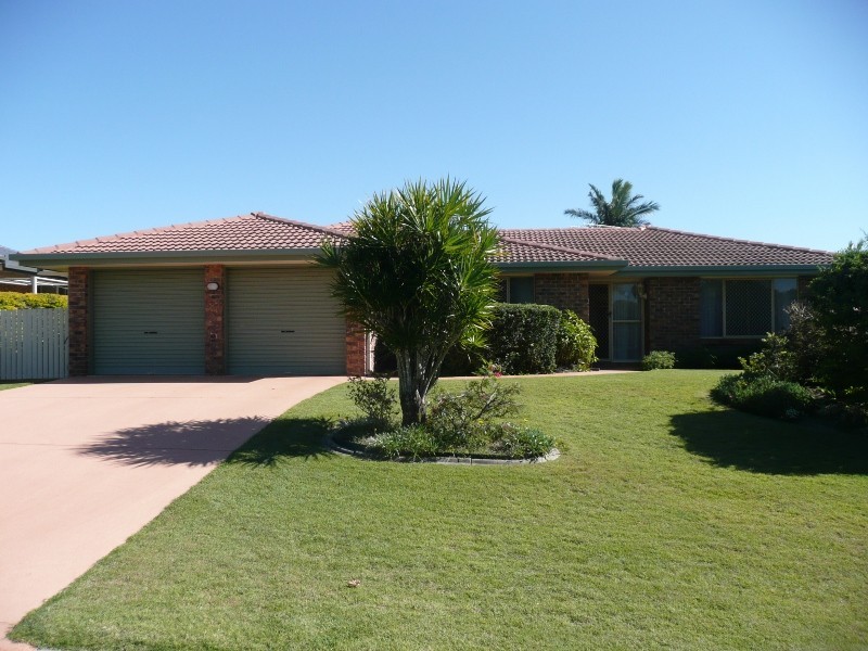 68 Waratah Avenue, Victoria Point QLD 4165