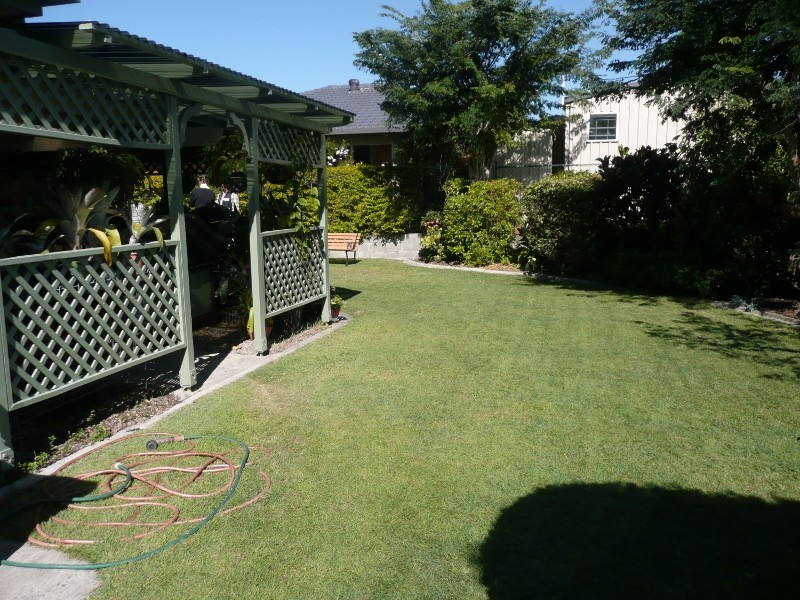 68 Waratah Avenue, Victoria Point QLD 4165