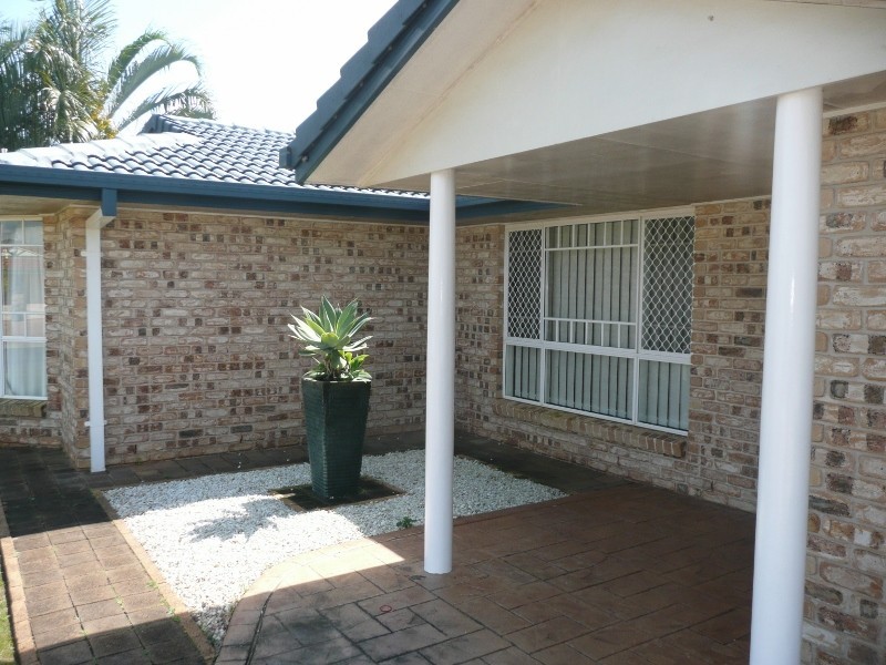 22 Nottingham Drive, Victoria Point QLD 4165