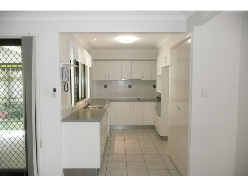 6 Franbridge Place, Victoria Point QLD 4165