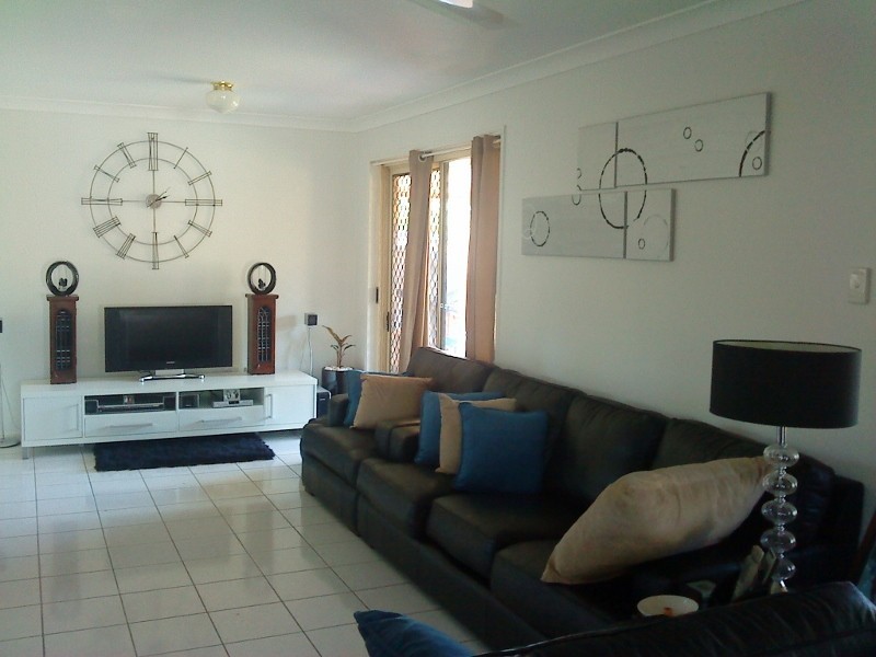 2 Alexander Avenue, Victoria Point QLD 4165