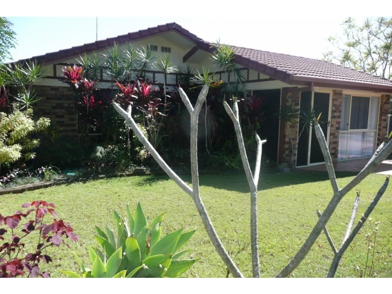 2 Alexander Avenue, Victoria Point QLD 4165