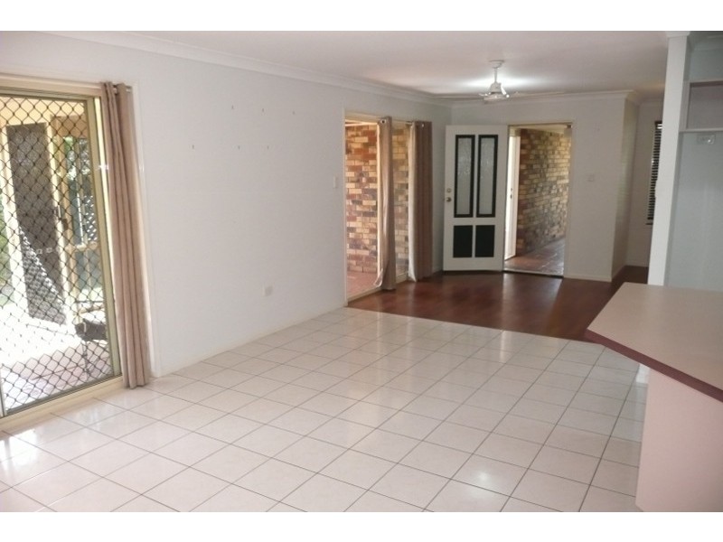 2 Alexander Avenue, Victoria Point QLD 4165
