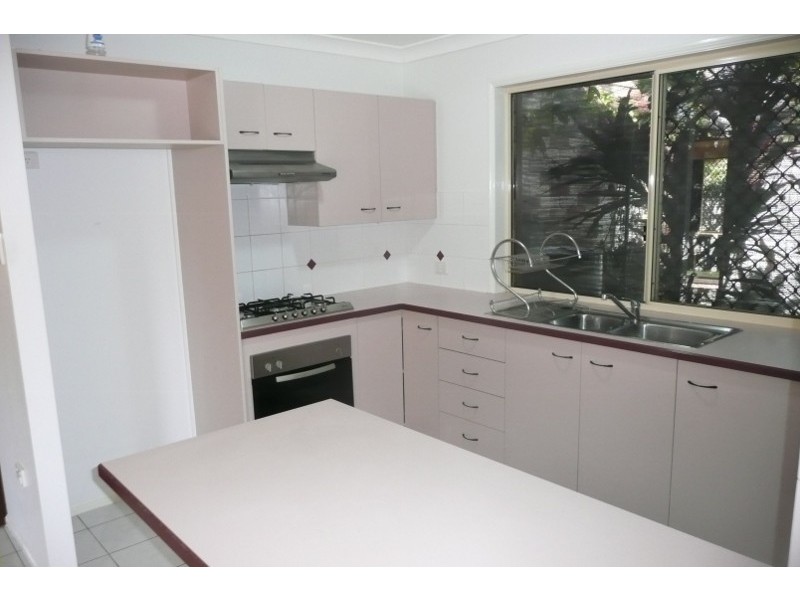 2 Alexander Avenue, Victoria Point QLD 4165