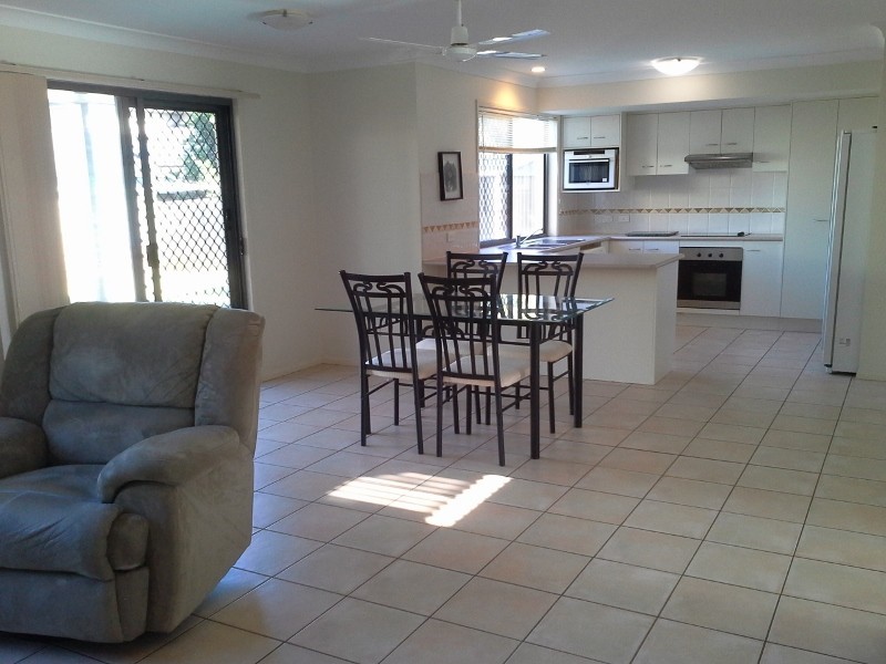 54 Bedarra Street, Redland Bay QLD 4165