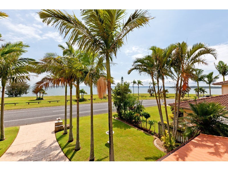 11 Orana Esplanade, Victoria Point QLD 4165