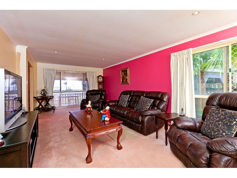 11 Orana Esplanade, Victoria Point QLD 4165