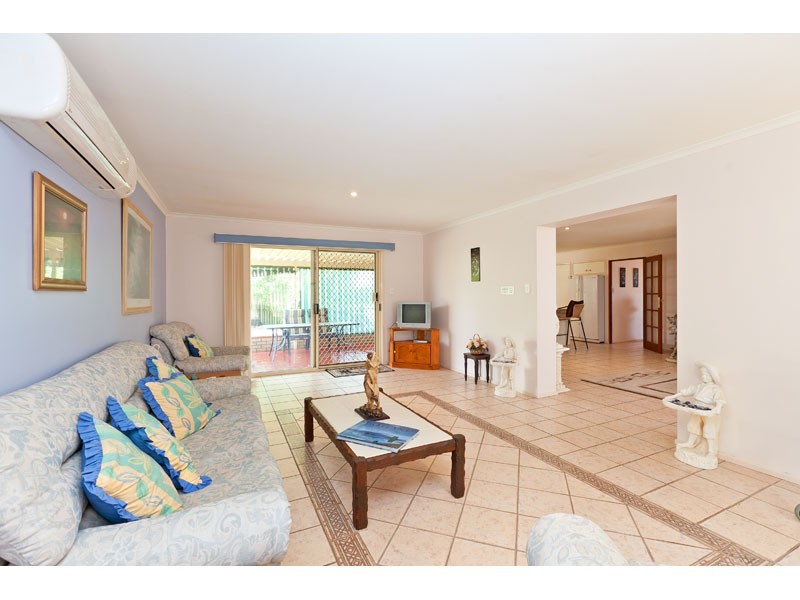 11 Orana Esplanade, Victoria Point QLD 4165