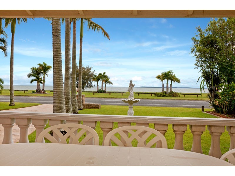 11 Orana Esplanade, Victoria Point QLD 4165