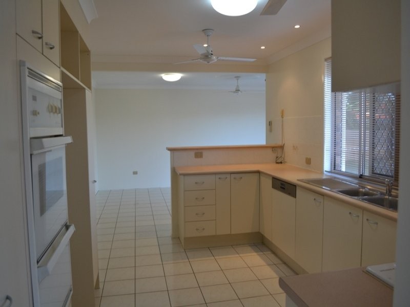 22 Schmidt Street, Victoria Point QLD 4165