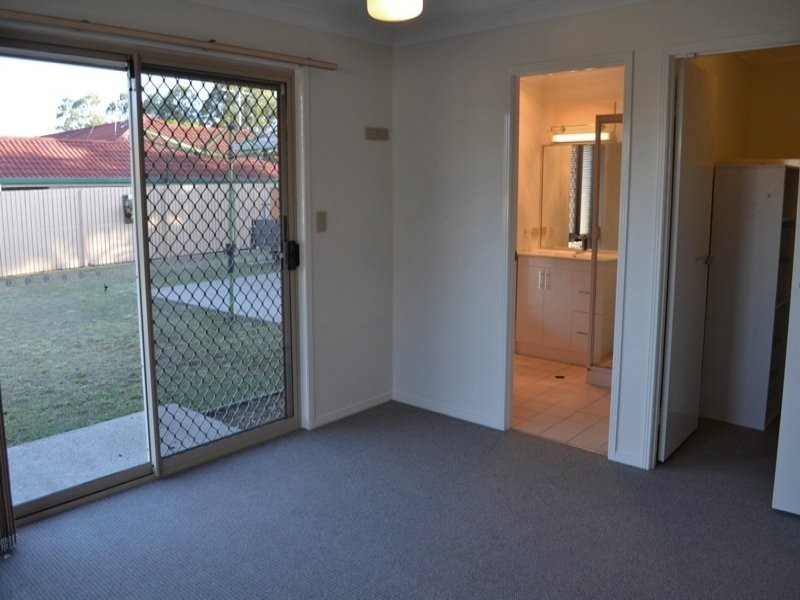 22 Schmidt Street, Victoria Point QLD 4165