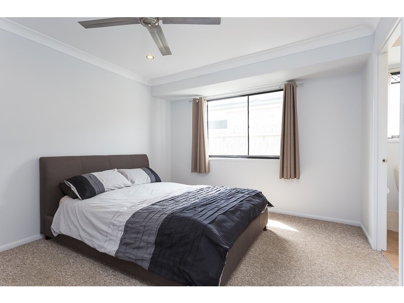 18 Kestrel Court, Victoria Point QLD 4165