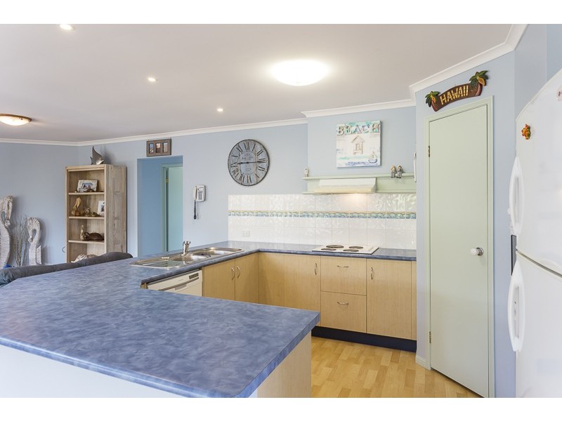 6 Kintyre Street, Victoria Point QLD 4165