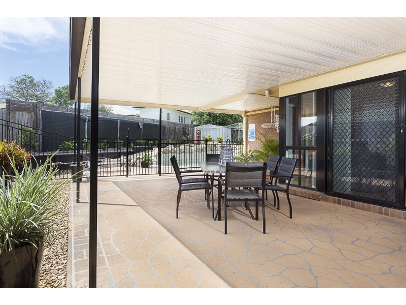 6 Kintyre Street, Victoria Point QLD 4165