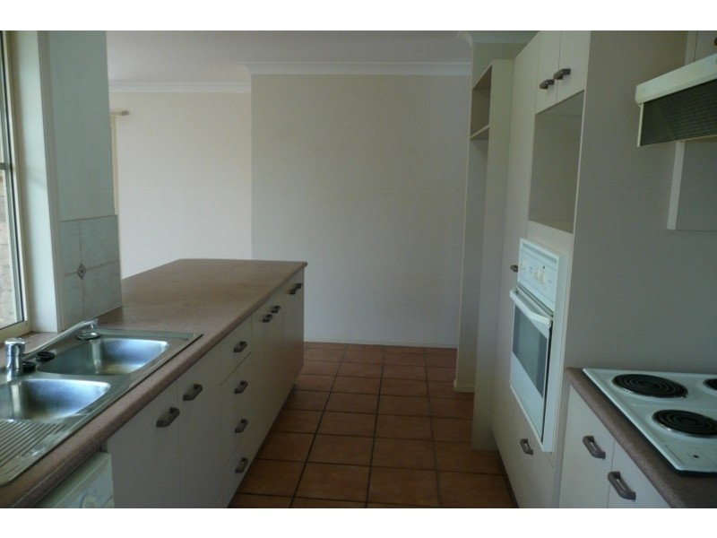 9 Alexander Avenue, Victoria Point QLD 4165