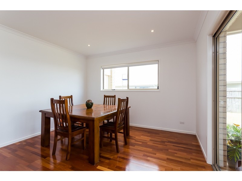 19 Coachwood Street, Redland Bay QLD 4165