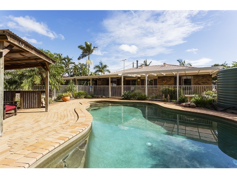 52 Prescoter Drive, Victoria Point QLD 4165