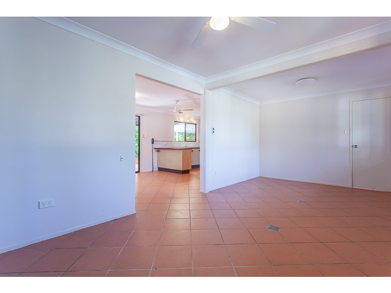 2 Engert Street, Victoria Point QLD 4165