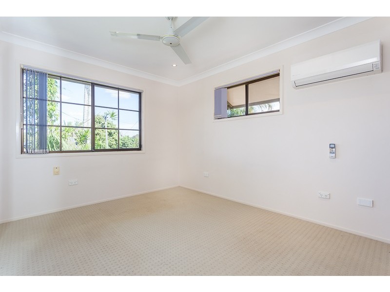 2 Engert Street, Victoria Point QLD 4165
