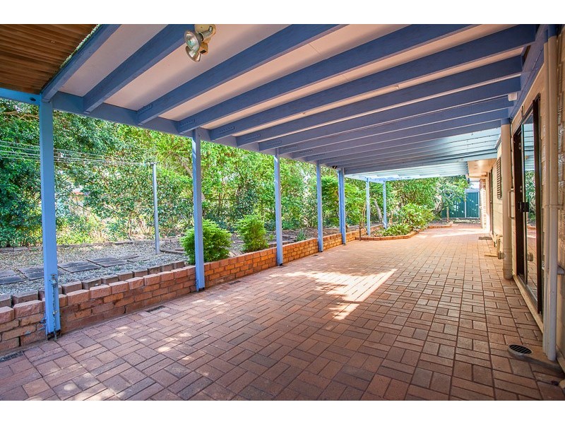 2 Engert Street, Victoria Point QLD 4165