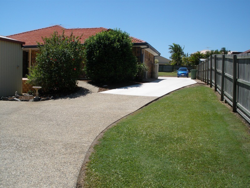 19 Holly Road, Victoria Point QLD 4165