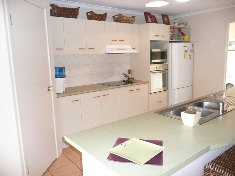 11 Greenwich Court, Alexandra Hills QLD 4161