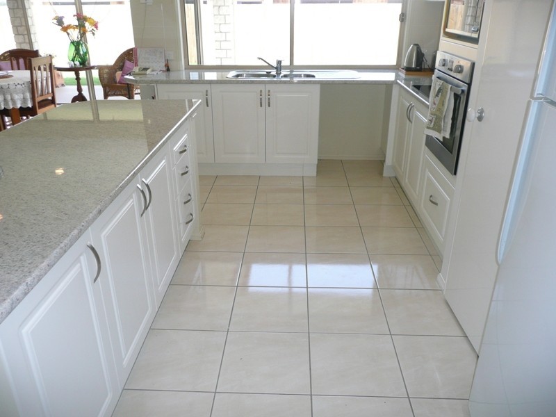 11 Aspen Place, Redland Bay QLD 4165