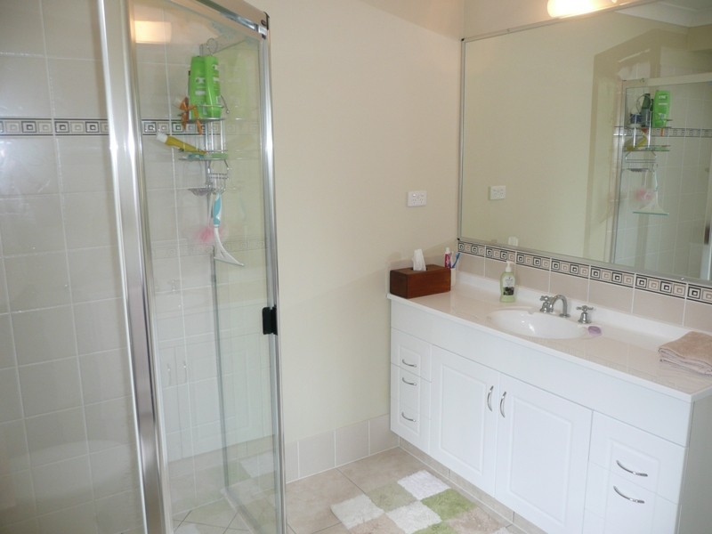 11 Aspen Place, Redland Bay QLD 4165