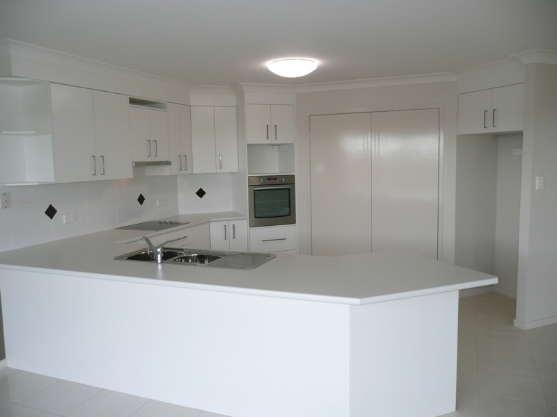 21 Coachwood Street, Redland Bay QLD 4165