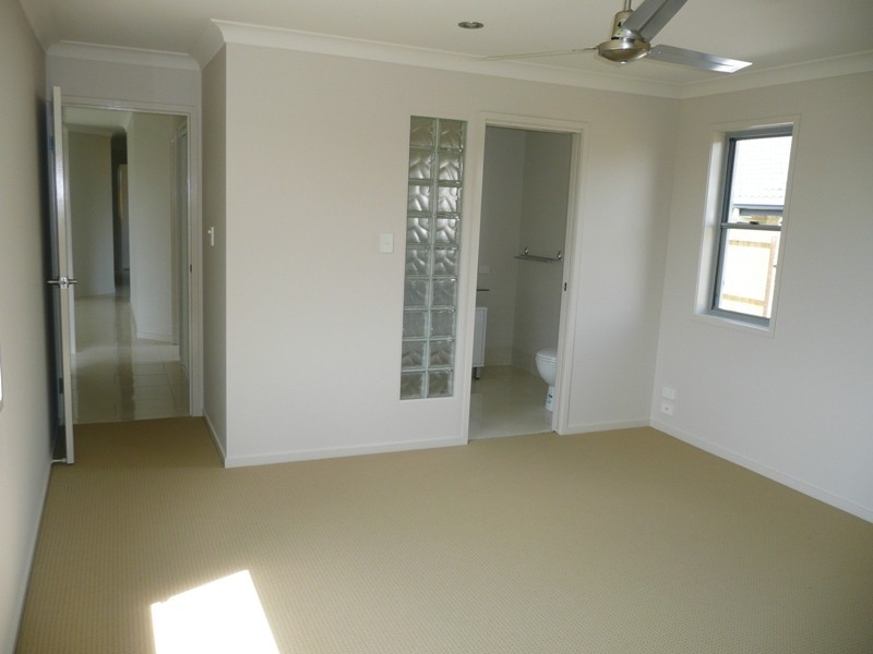 21 Coachwood Street, Redland Bay QLD 4165