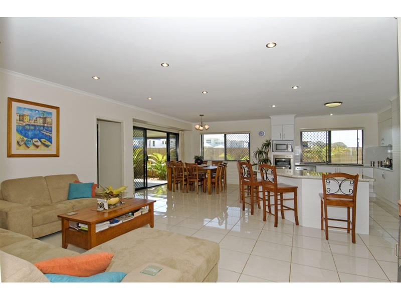 3 Nadine Crescent, Thornlands QLD 4164