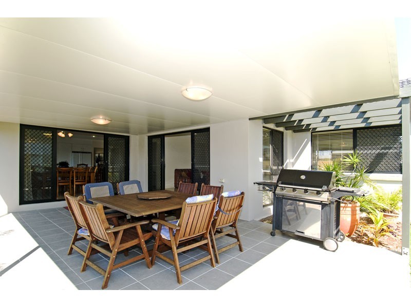 3 Nadine Crescent, Thornlands QLD 4164