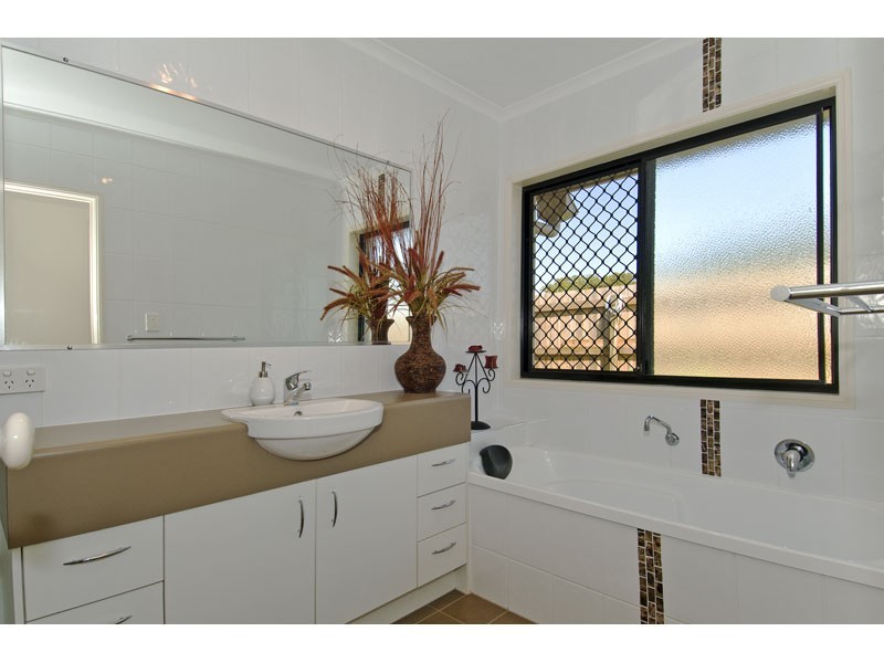 3 Nadine Crescent, Thornlands QLD 4164
