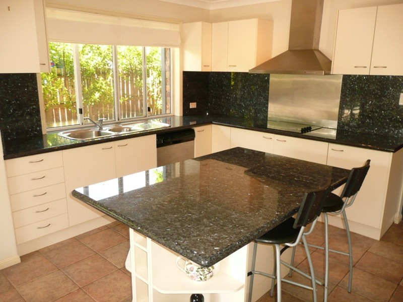 54 Pitt Street, Redland Bay QLD 4165