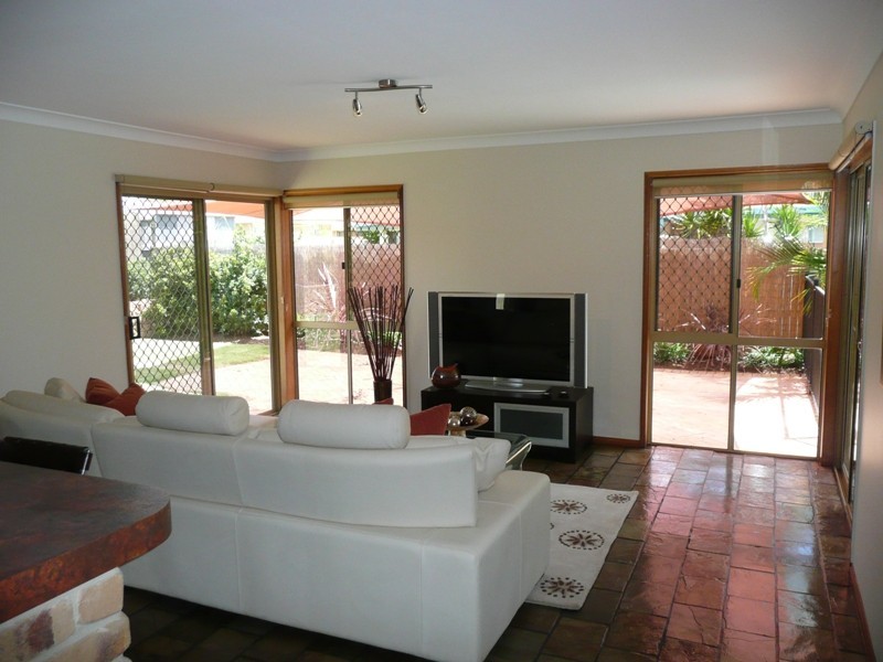 34 Mary Pleasant Drive, Birkdale QLD 4159