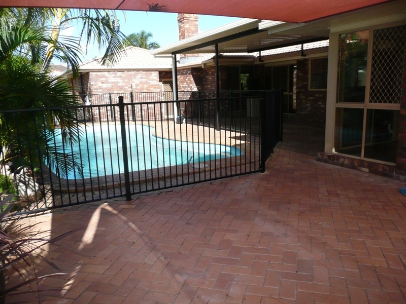 34 Mary Pleasant Drive, Birkdale QLD 4159